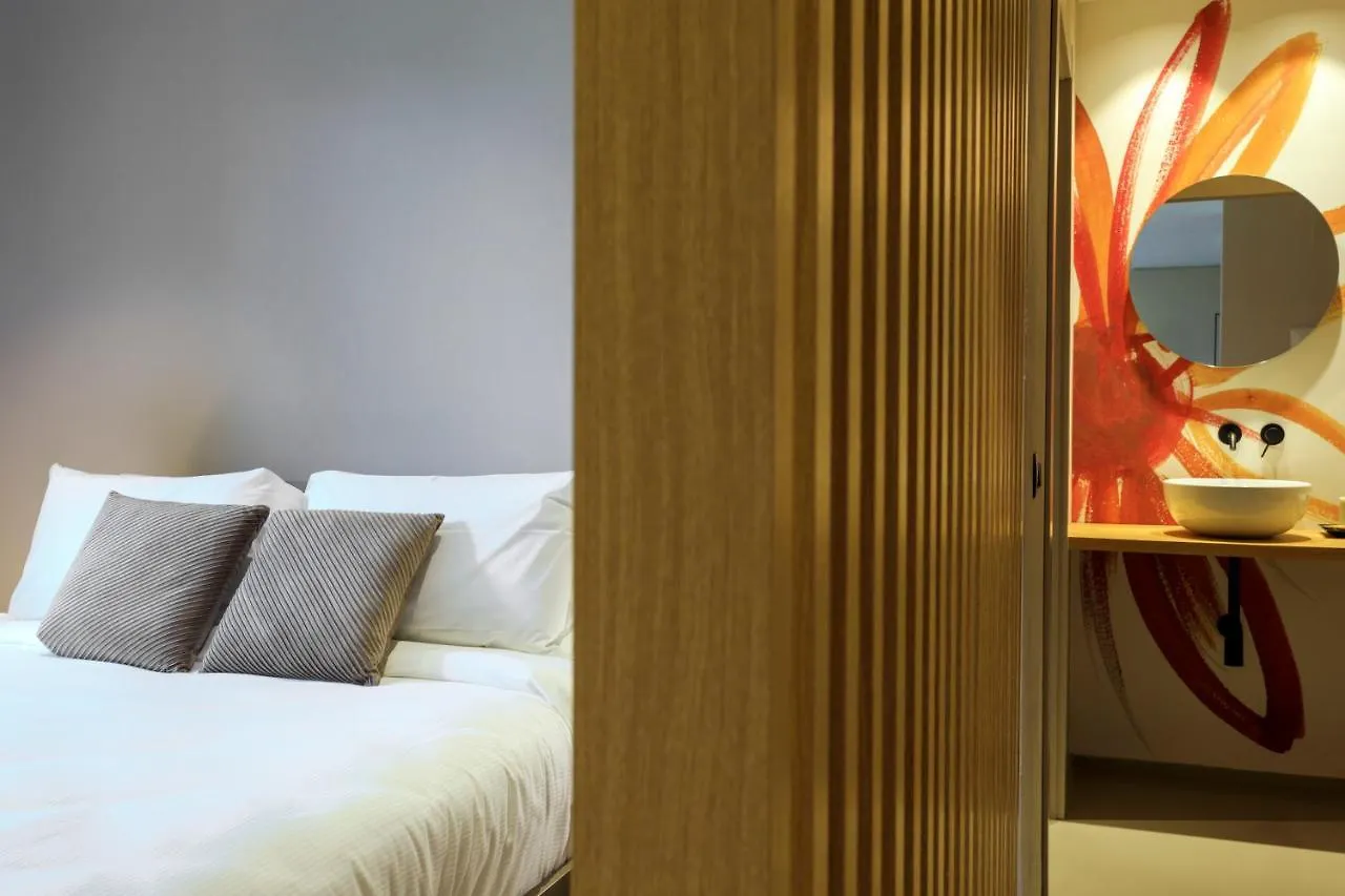 קטאניה Ollen Apartments מלון דירות