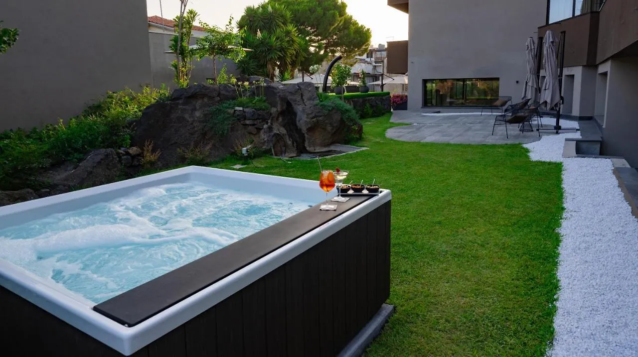 Ollen Apartments Catania Italy