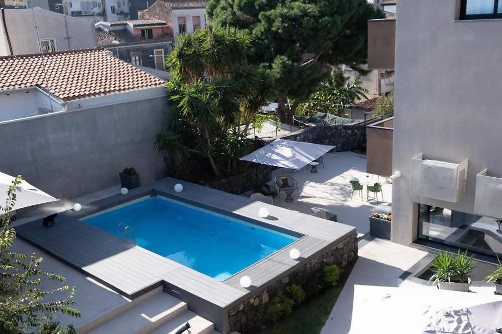 Apart-hotel Ollen Apartments Catânia
