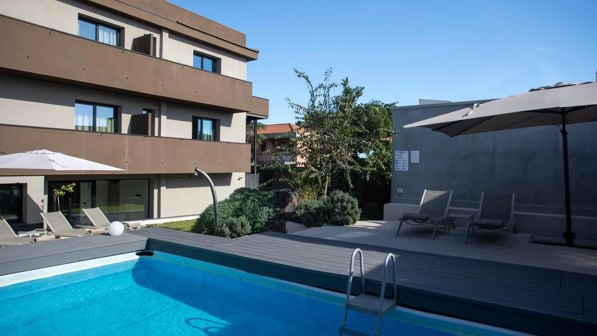 Ollen Apartments Catânia Itália